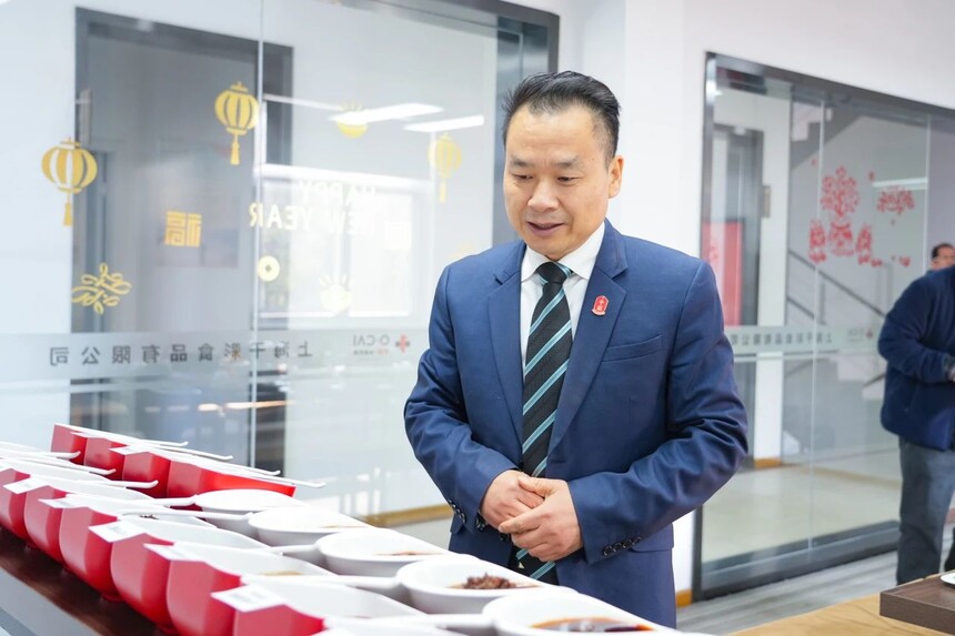 千彩食品研发中心设备与空间