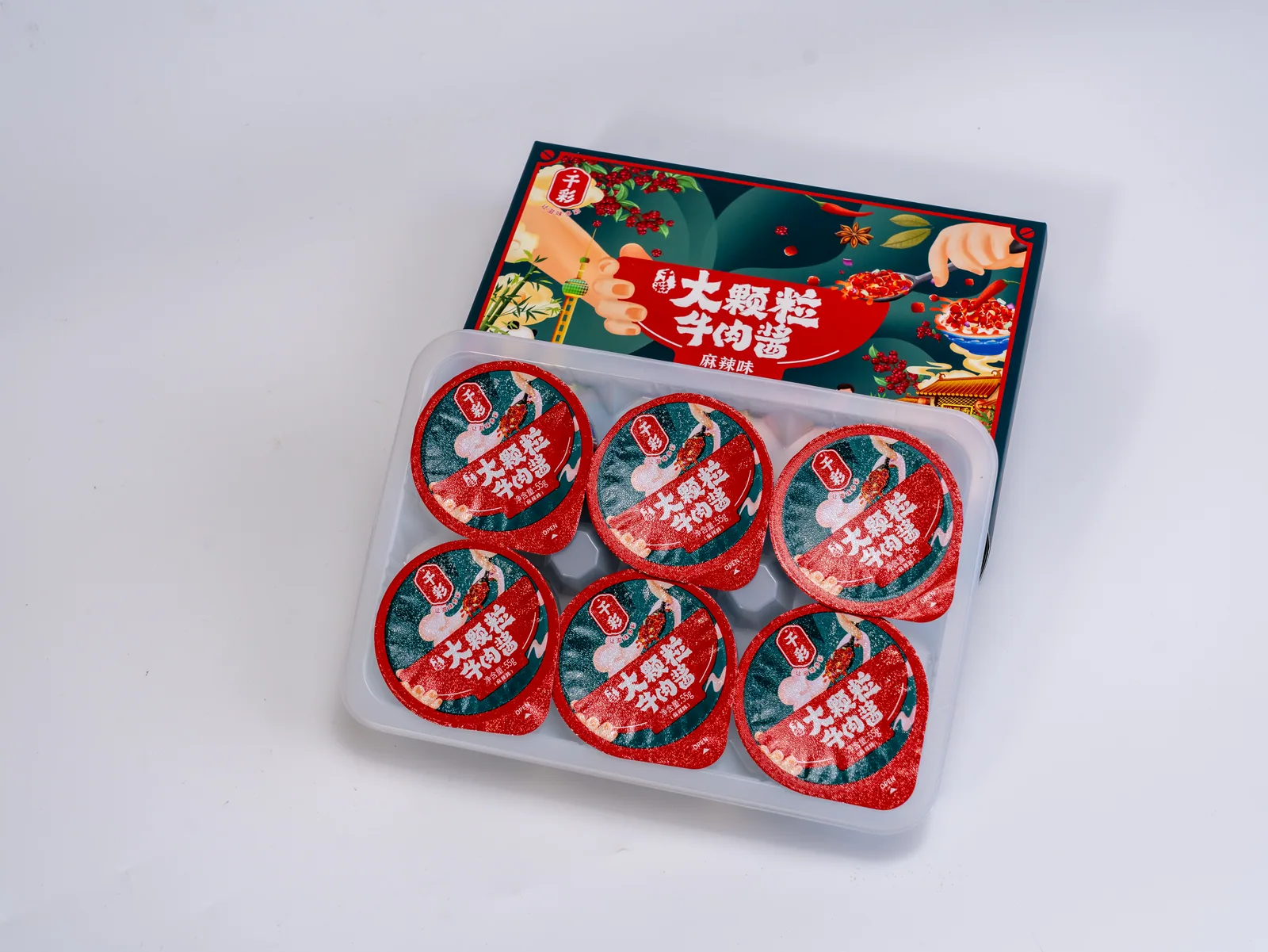 大颗粒牛肉酱（麻辣味）产品图片1